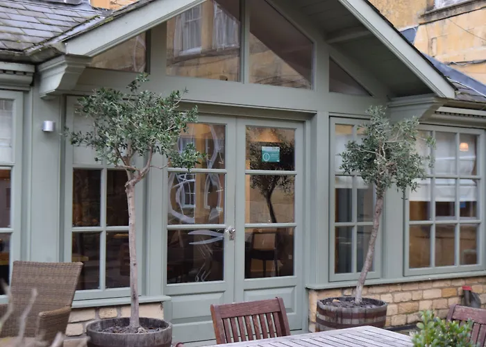 Noel Arms - "A Bespoke Hotel"
